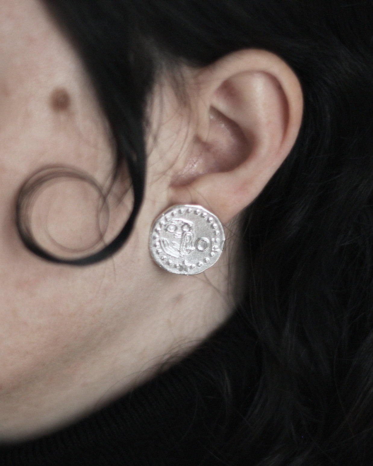 LOL Earrings v1