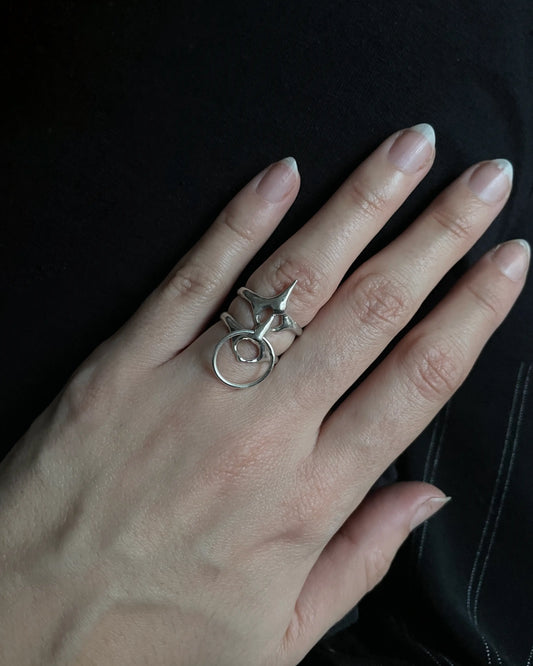 Ring w