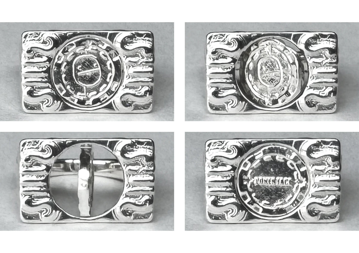 Poker Face ring